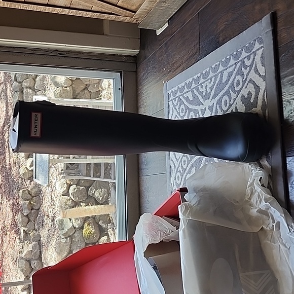 Hunter rainboots size 8 - Picture 5 of 6